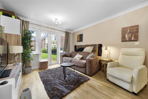 2 bedroom flat for sale, London Road, Surrey GU1