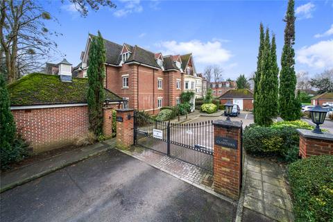 2 bedroom flat for sale, London Road, Surrey GU1
