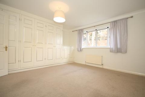 undefined, Heathside Road, Woking GU22