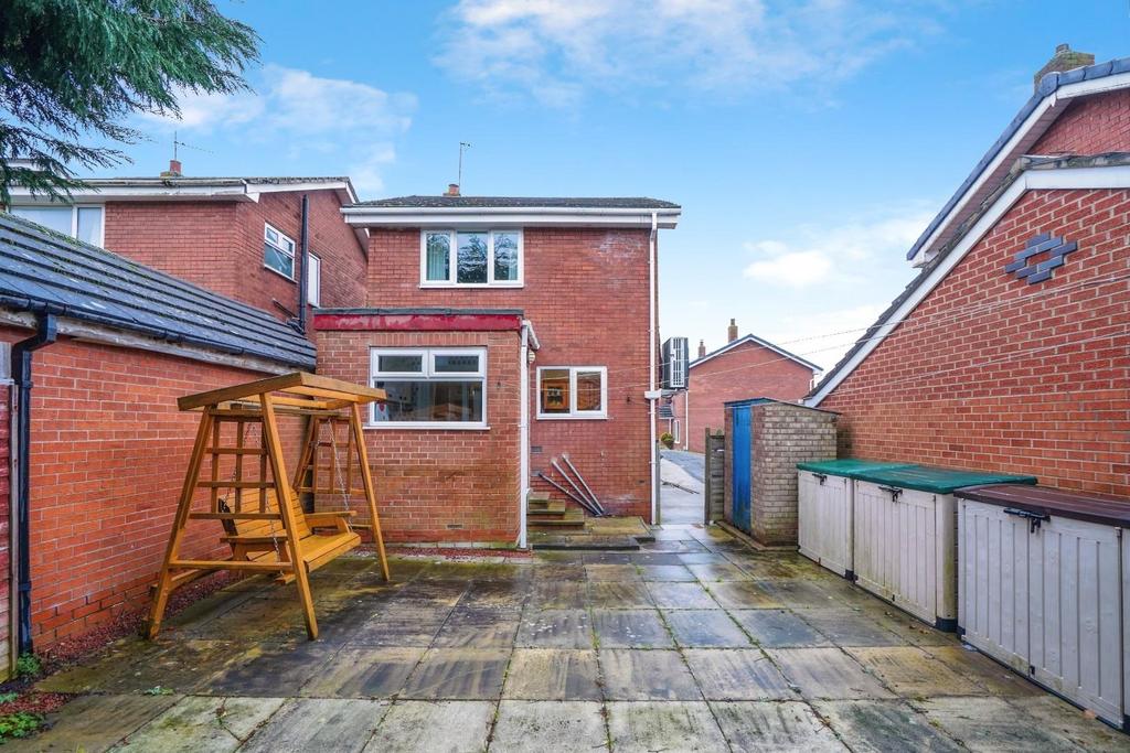 16 Landing Close, Barlby, Selby, YO8 5 LG f8b3ca9c-