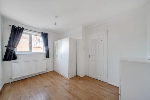 3 bedroom semi-detached house for sale, Varley Way, Mitcham, London, CR4