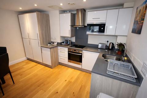 2 bedroom flat for sale, Station Road, Garden Court, UB7