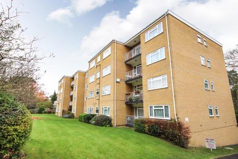 3 bedroom apartment for sale, Surrey Road, Bournemouth, BH4