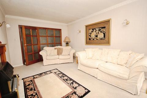 3 bedroom apartment for sale, Surrey Road, Bournemouth, BH4