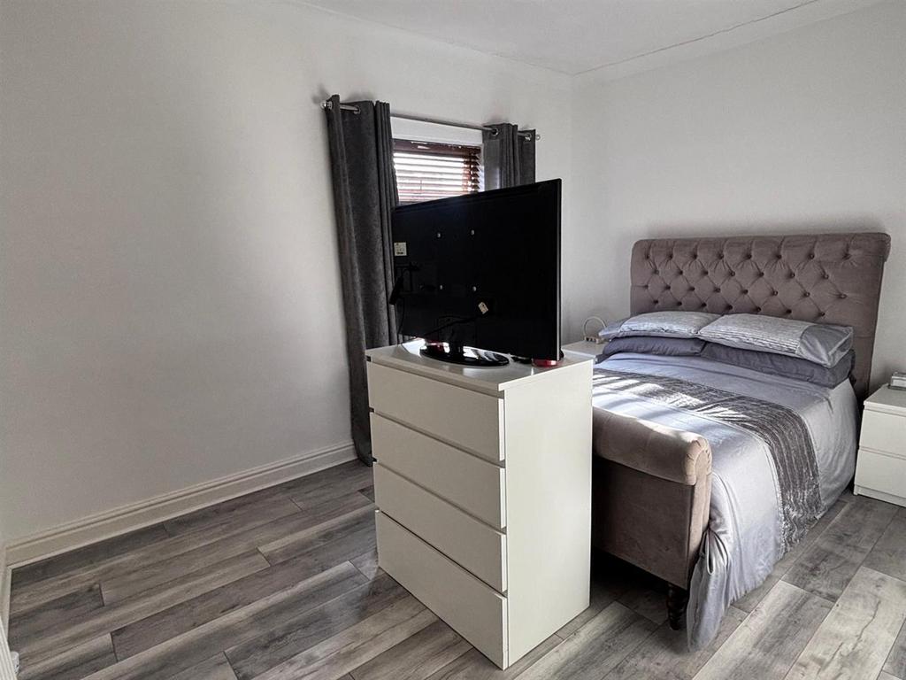 Bedroom one to front