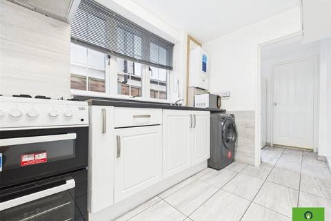 2 bedroom house to rent, Mill Lane, Essex RM20