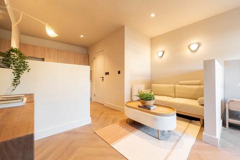 6 bedroom house share to rent, Kitchener Road, High Wycombe HP11