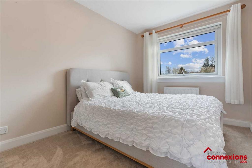 Bedroom One (1)