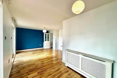 3 bedroom terraced house to rent, Marshalls Close, New Southgate, London N11