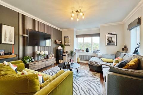 4 bedroom detached house for sale, Haywain Close, Kingsnorth, Ashford