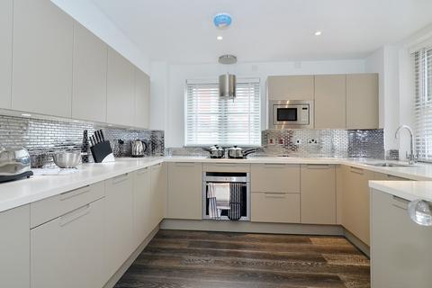 3 bedroom flat for sale, Victoria Chambers, Strutton Ground SW1P
