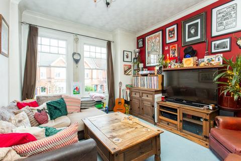 2 bedroom flat for sale, Douglas Road, Herne Bay, CT6