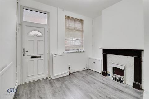 2 bedroom house to rent, Slaney Street, Newcastle