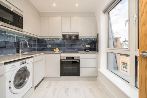 3 bedroom flat to rent, Matthew Parker Street, London SW1H