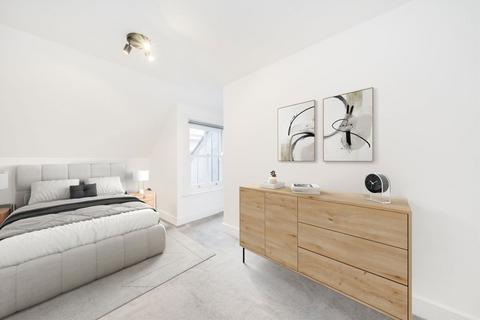 3 bedroom flat to rent, Matthew Parker Street, London SW1H