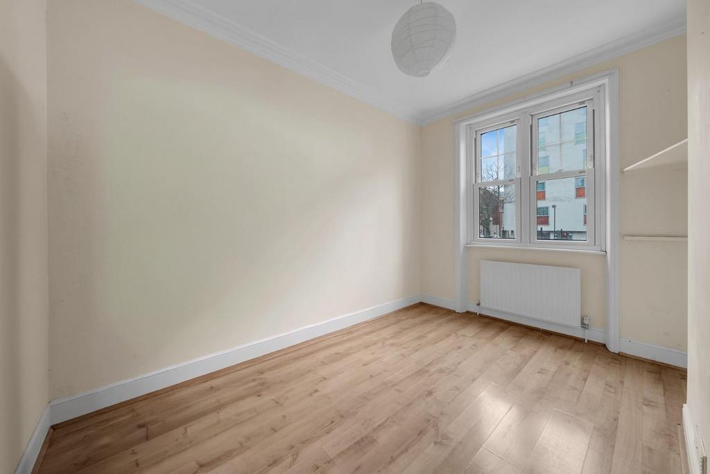 Bedroom #1