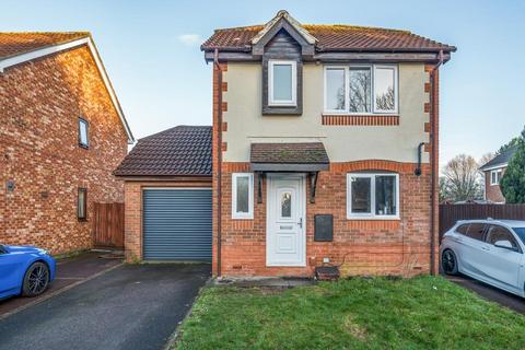 Pheasant Close,  Swindon,  SN3