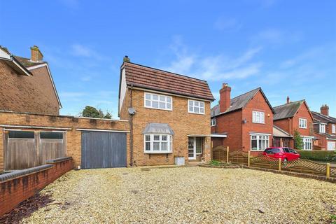 4 bedroom link detached house for sale, Shortbutts Lane, Lichfield
