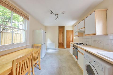1 bedroom flat to rent, Royal Road, Teddington TW11