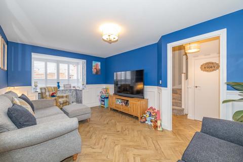4 bedroom detached house for sale, Ottoline Road, Sturry, Canterbury, Kent, CT2