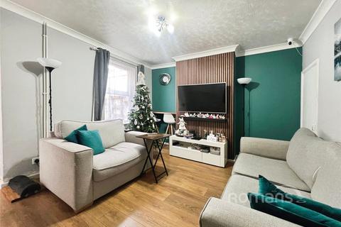 2 bedroom end of terrace house for sale, Upper Elms Road, Aldershot, Hampshire