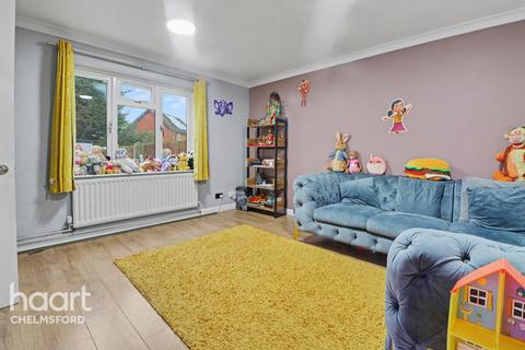 3 bedroom terraced house for sale, Beeleigh Link, Chelmsford