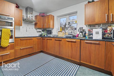 3 bedroom terraced house for sale, Beeleigh Link, Chelmsford