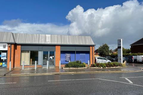 Retail property (high street) to rent, 36 Victoria Rd Warminster BA12 8HF