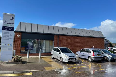 Retail property (high street) to rent, 36 Victoria Rd Warminster BA12 8HF