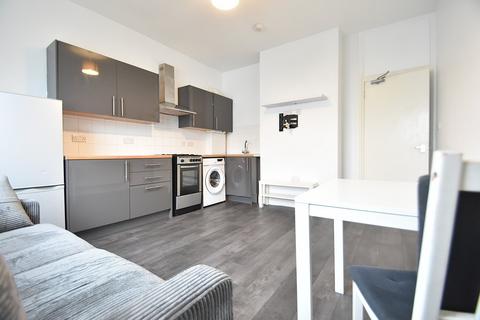 1 bedroom flat to rent, Elm Grove, Hampshire PO5