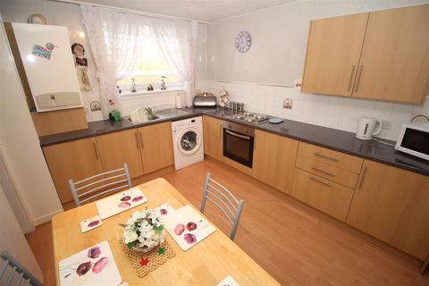 2 bedroom flat for sale, Charles Place, Greenock
