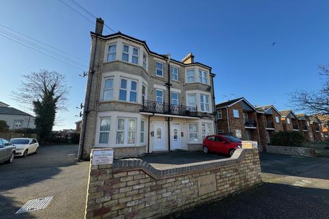 1 bedroom flat to rent, Flat , Alton Lodge, - Alton Road, Clacton-on-Sea