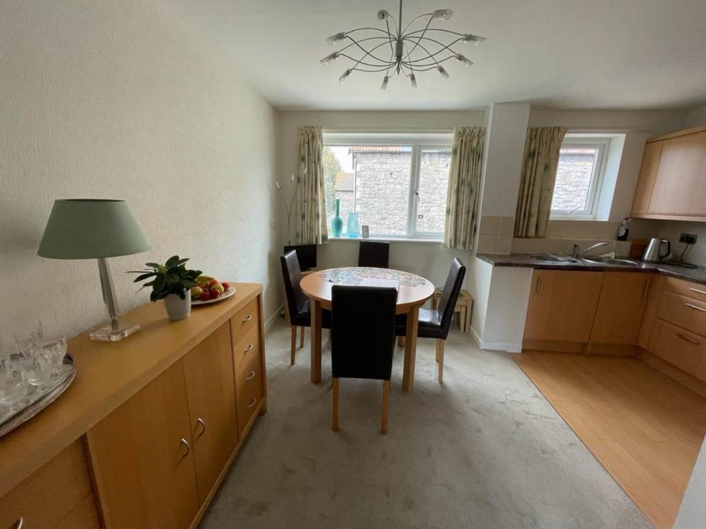 Clarence rd n 15a f4