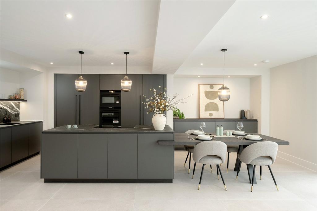 Living/Kitchen