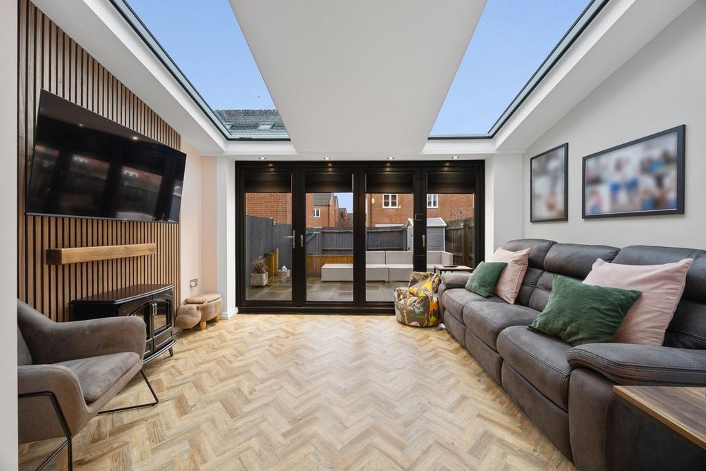 Extension with Bi-folds &amp; roof windows