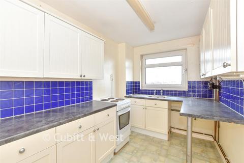 2 bedroom apartment for sale, Outram Road, Southsea, Hampshire