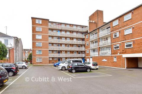 2 bedroom apartment for sale, Outram Road, Southsea, Hampshire