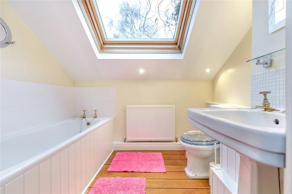 Bedroom 2 En Suite