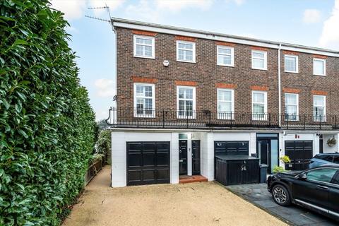Waldegrave Park, Strawberry Hill TW1