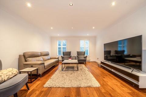 4 bedroom semi-detached house for sale, Waldegrave Park, Strawberry Hill TW1