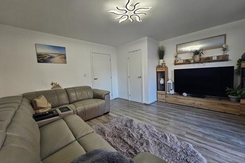 2 bedroom house for sale, at Mile Stone Piece, Benson, Oxford OX10