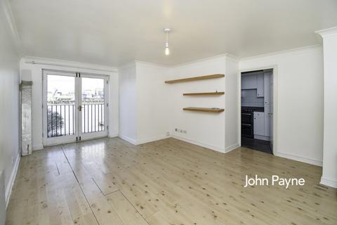 2 bedroom flat to rent, Harlinger Street Woolwich SE18