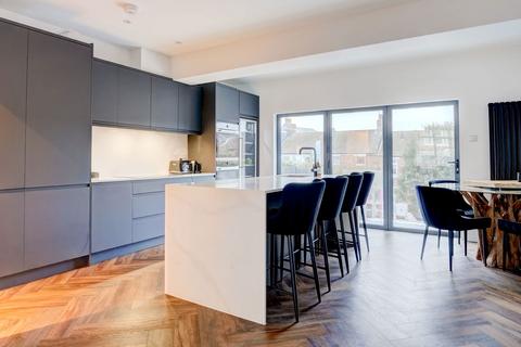 4 bedroom terraced house for sale, Buller Road, Brighton, BN2 4BH