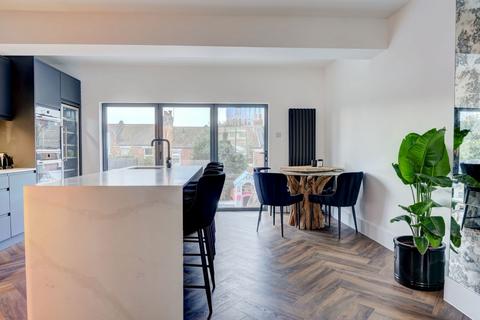 4 bedroom terraced house for sale, Buller Road, Brighton, BN2 4BH