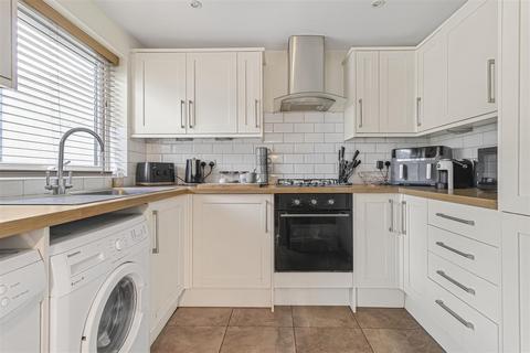 3 bedroom terraced house for sale, Glemsford Place, Haverhill CB9