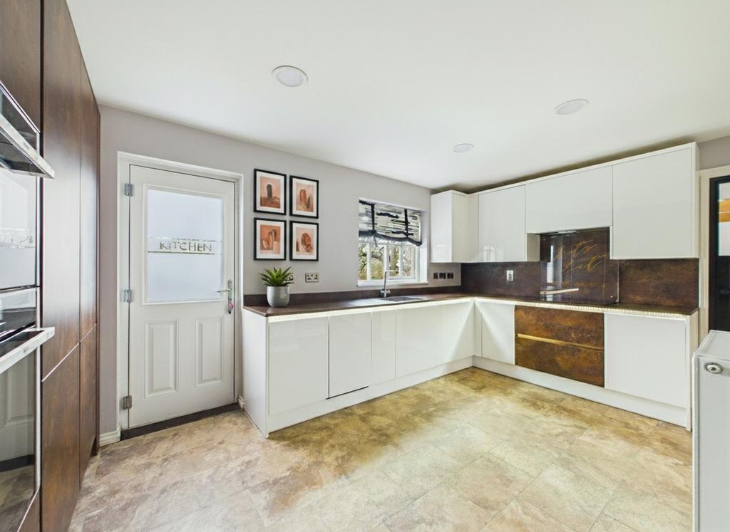 Kitchen (Virtually Enhanced)