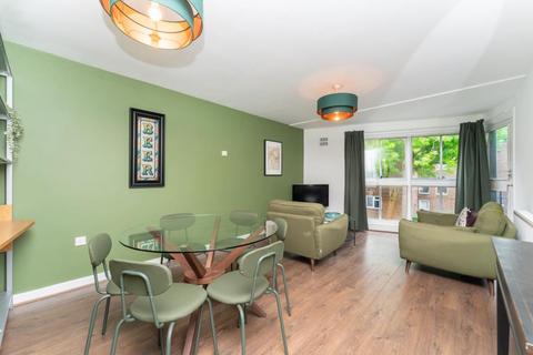 1 bedroom apartment for sale, Garrick Close W5