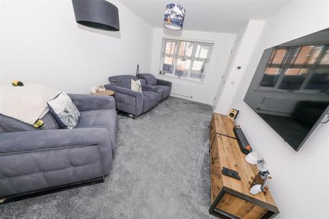 3 bedroom detached house for sale, Sappi Road, Glenrothes