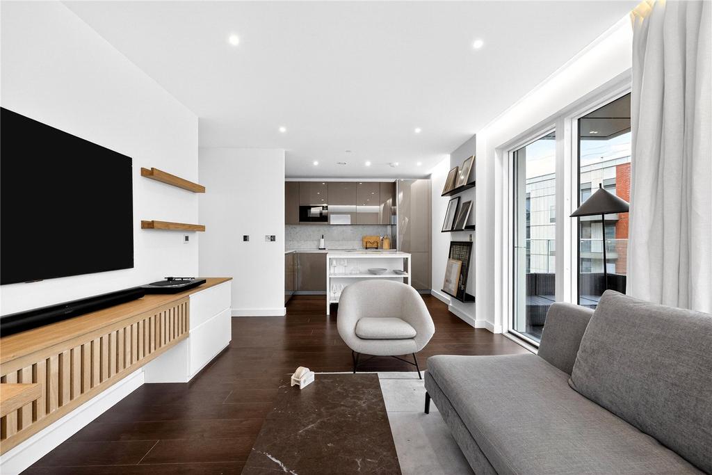 Reception/Kitchen