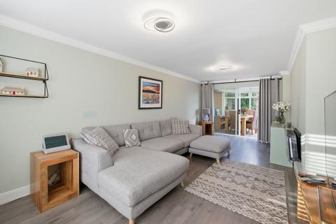 3 bedroom terraced house for sale, 26 Lady Nairne Crescent, Edinburgh, EH8